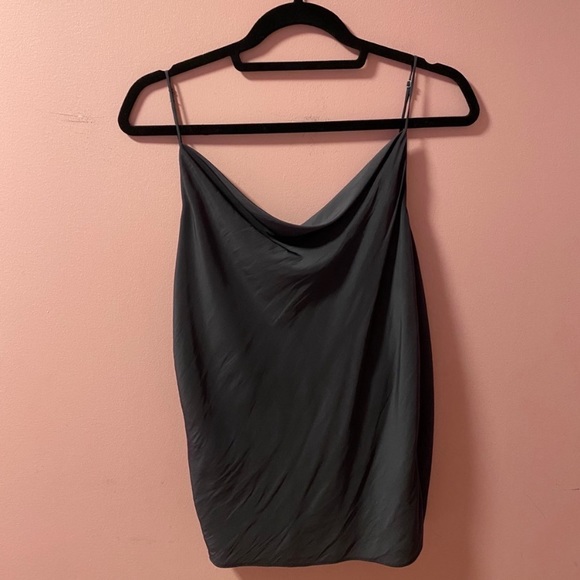 Aritzia Tops - Aritzia Babaton 1-01 Elias Camisole Size S